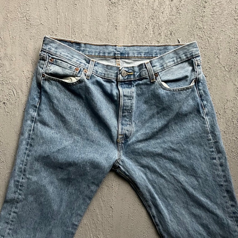 Vintage 501 Straight Leg Jeans Mens W36 L30 Blue 2000s Levis